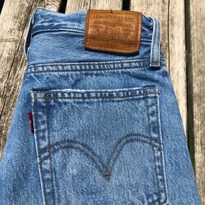 💥✨✨WOMENS LEVIS WEDGIE STRAIGHT JEANS✨✨💥